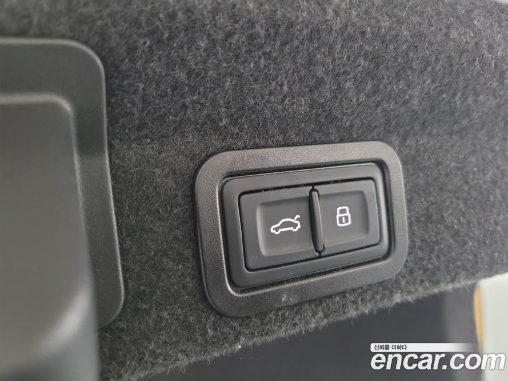 Audi A6 (C8) 45 TFSI Quattro Premium (11.2021)