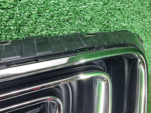 Решетка радиатора Geely Atlas Pro (2021-н.в.)