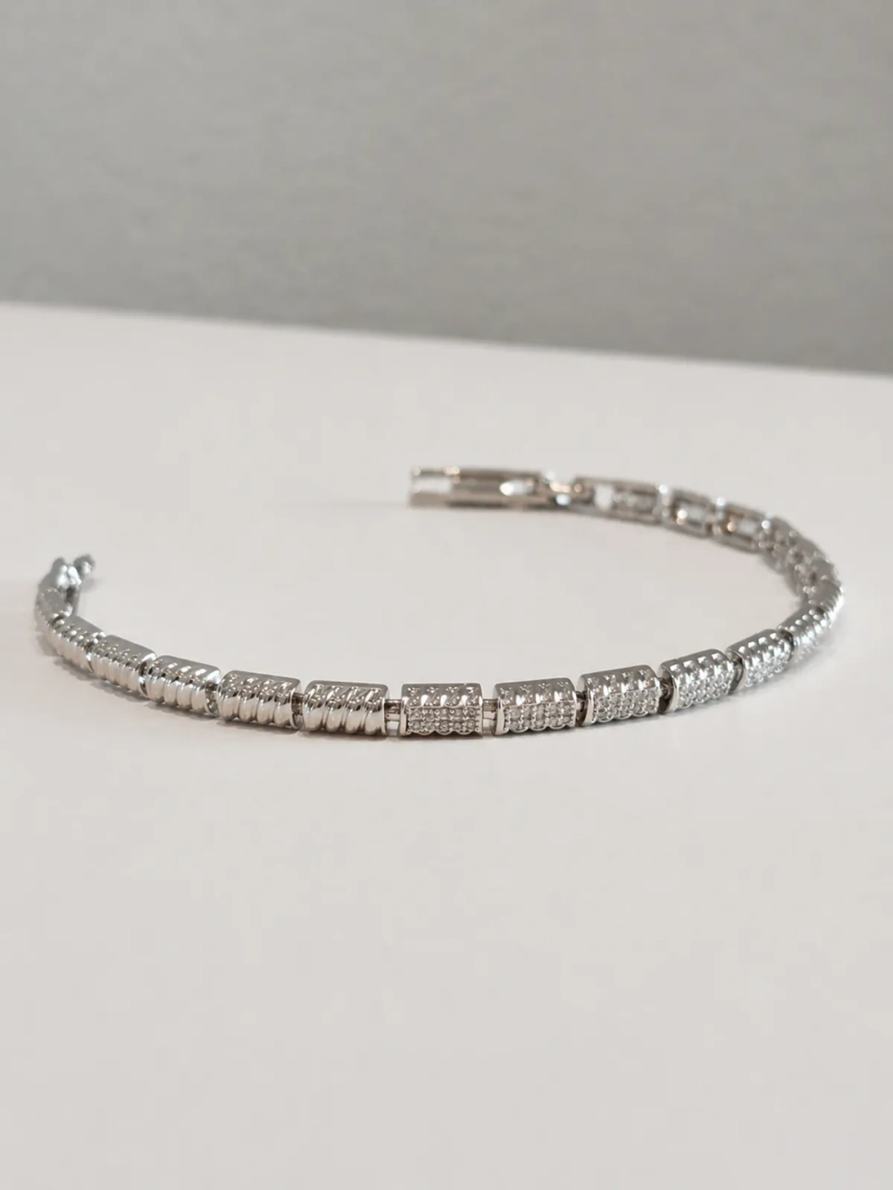 Браслет Xuping «Бриллиантовая дорожка» Silver