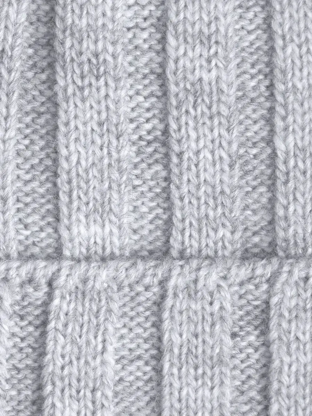 Шапка детская зимняя и снуд