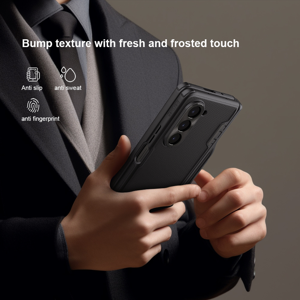 Двухкомпонентный чехол на Samsung Galaxy Z Fold 5 от Nillkin, серия Super Frosted Shield Fold, в комплекте со съемным держателем для S Pen