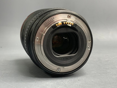 Canon EF 24-105mm 4L IS USM Царапины глубокие