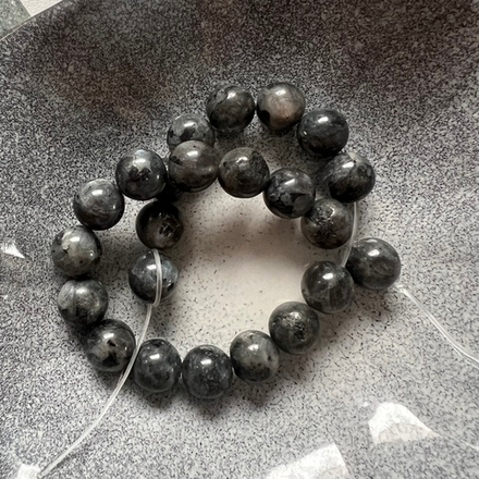 Ларвикит. Камни для изделий на заказ. Цена зависит от вида заказанного изделия