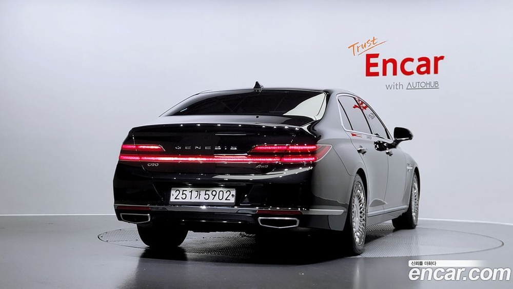 Genesis G90 3.3 T AWD (04.2021)