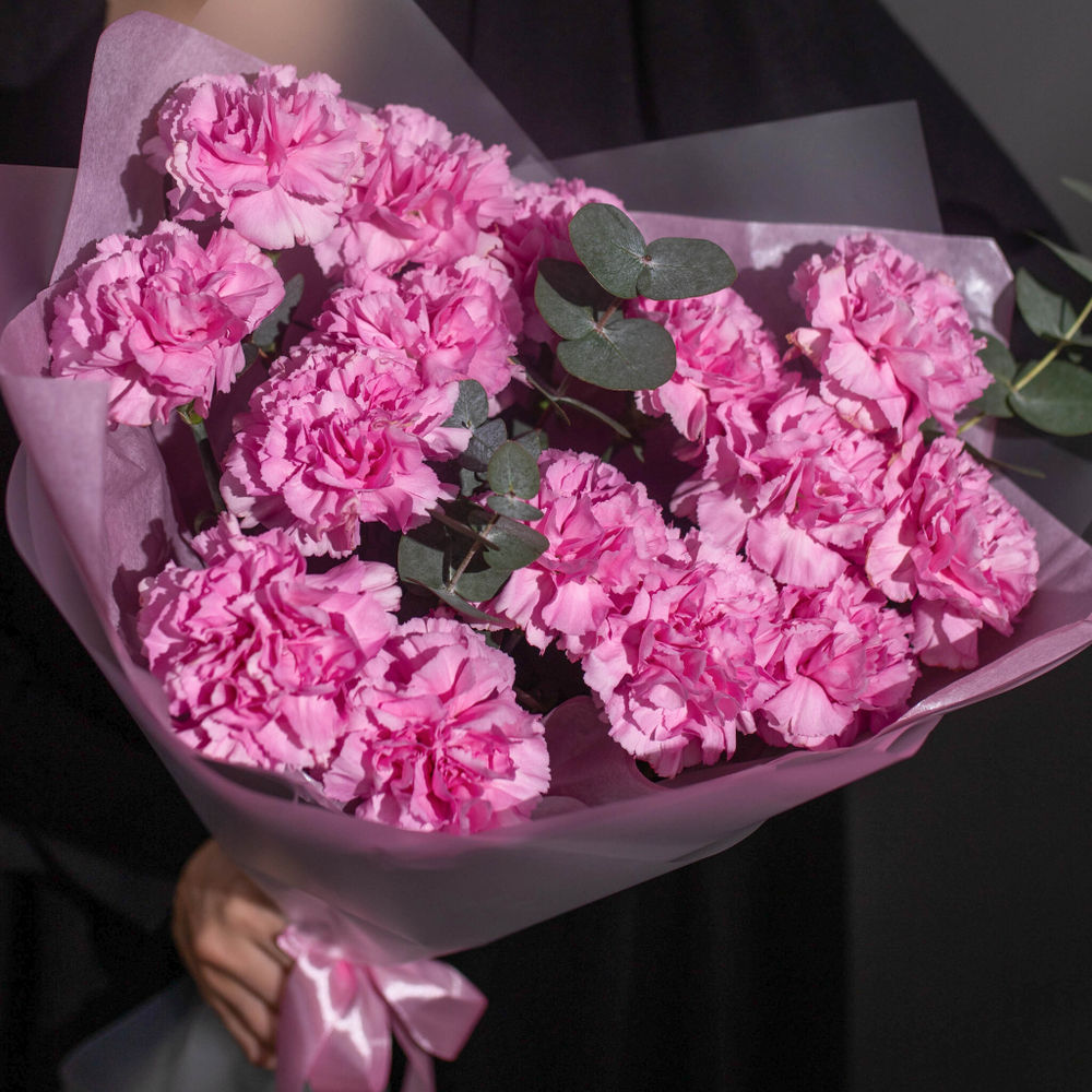 Букет диантусы с эвкалиптом