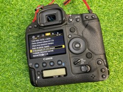 Canon EOS 1DX Mark II (334.000 кадров)