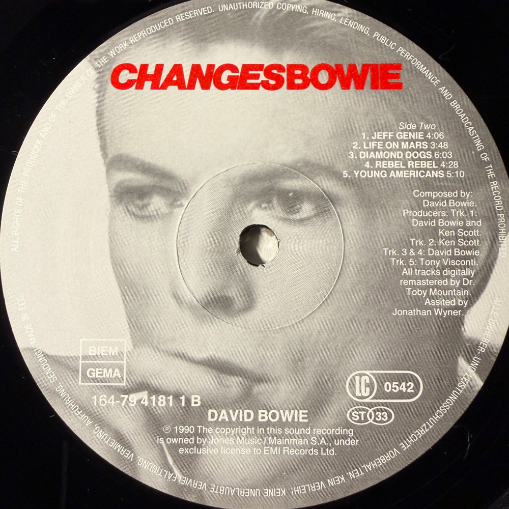 David Bowie – Changesbowie 2LP (Европа 1990г.)