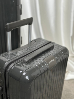 Чемодан Rimowa S