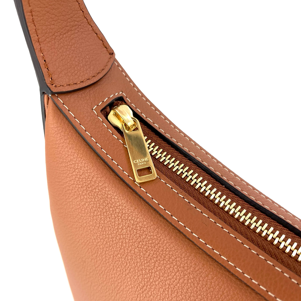 Celine Medium Heloïse Bag Cuir Triomphe