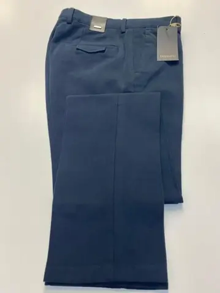 Брюки прямые чинос классические