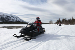 Снегоход РУССКАЯ МЕХАНИКА Тайга Варяг 500