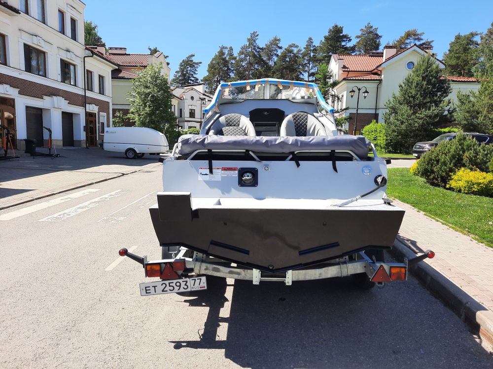 Лодка BERKUT L-HT PRO