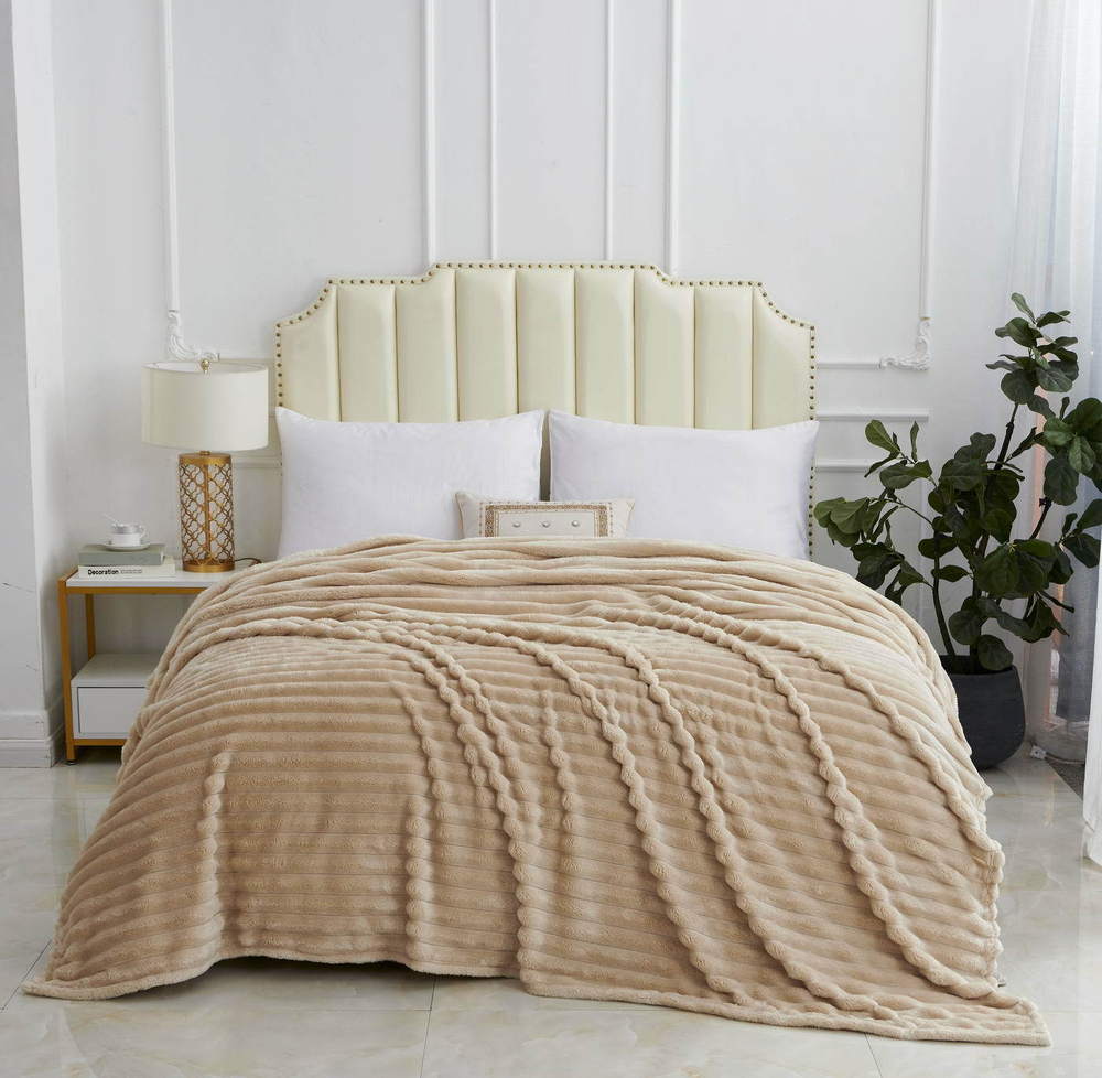 Плед 210x230 Sofi De MarkO Орнелла крем