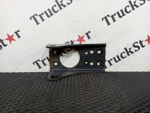 Кронштейн амортизатора заднего