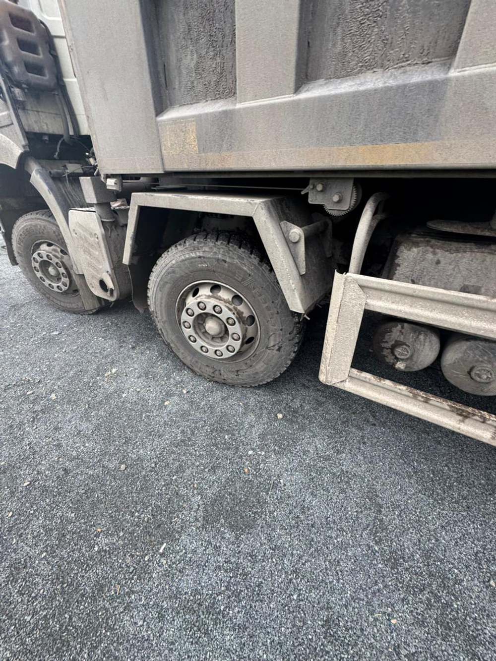 FAW J6 8x4 Самосвал CA3310P66K24T4E5 (Дизельный, 11,1 л, 420 л.с., МТ)