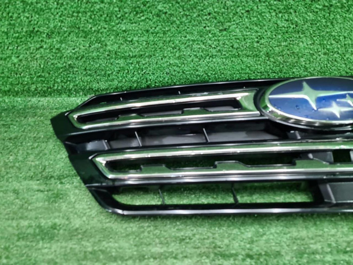 Решетка радиатора Subaru Outback 6 (2019-2022)