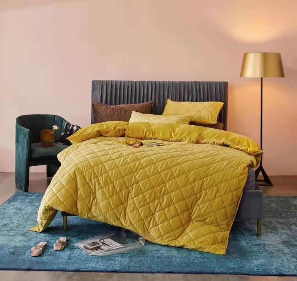 Постельное белье ЕВРО Велюр Желтый