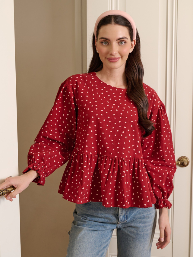 Блузка с баской нарядная