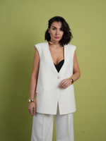 Жилет "Незаменимый" в белом