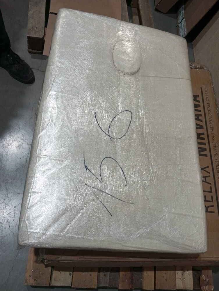 Массажный стол Delux Бежевый УЦЕНКА №113