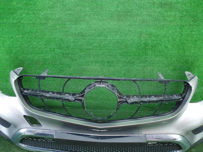 Бампер передний Mercedes GLC X253 (15-19) В сборе