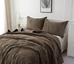 Покрывало 240х260 и 2 наволочки 50х70 Sofi De MarkO Глория коричневое