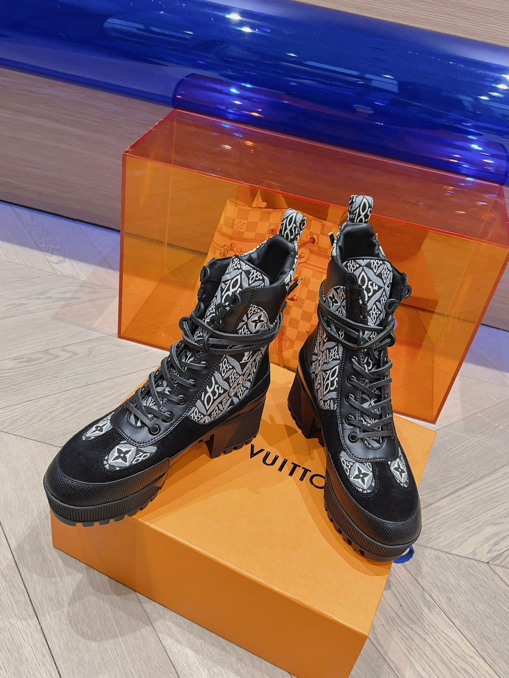 Louis Vuitton Laureate Desert Boot