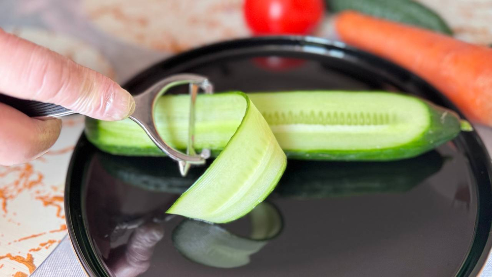 Универсальный набор кухонных приспособлений экономка-овощечистка + две овощерезки РУЧНОЙ РАБОТЫ