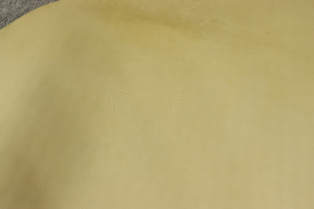 Уценка: 1,8-2,2мм Юфть Натуральная Светлая 183 дм²