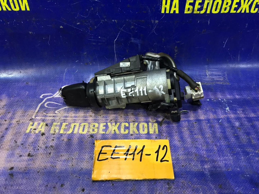 Замок зажигания TOYOTA COROLLA 1999