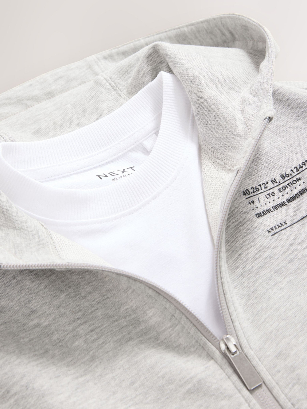 Футболка и жилет с капюшоном в комплекте для мальчика Next E43-866, Серый, Белый