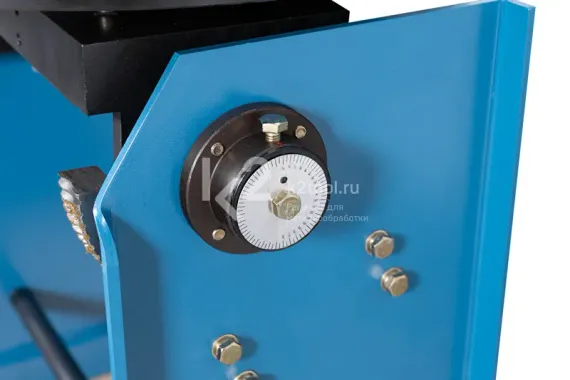 Позиционер сварочный BYT-200B с патроном D-300