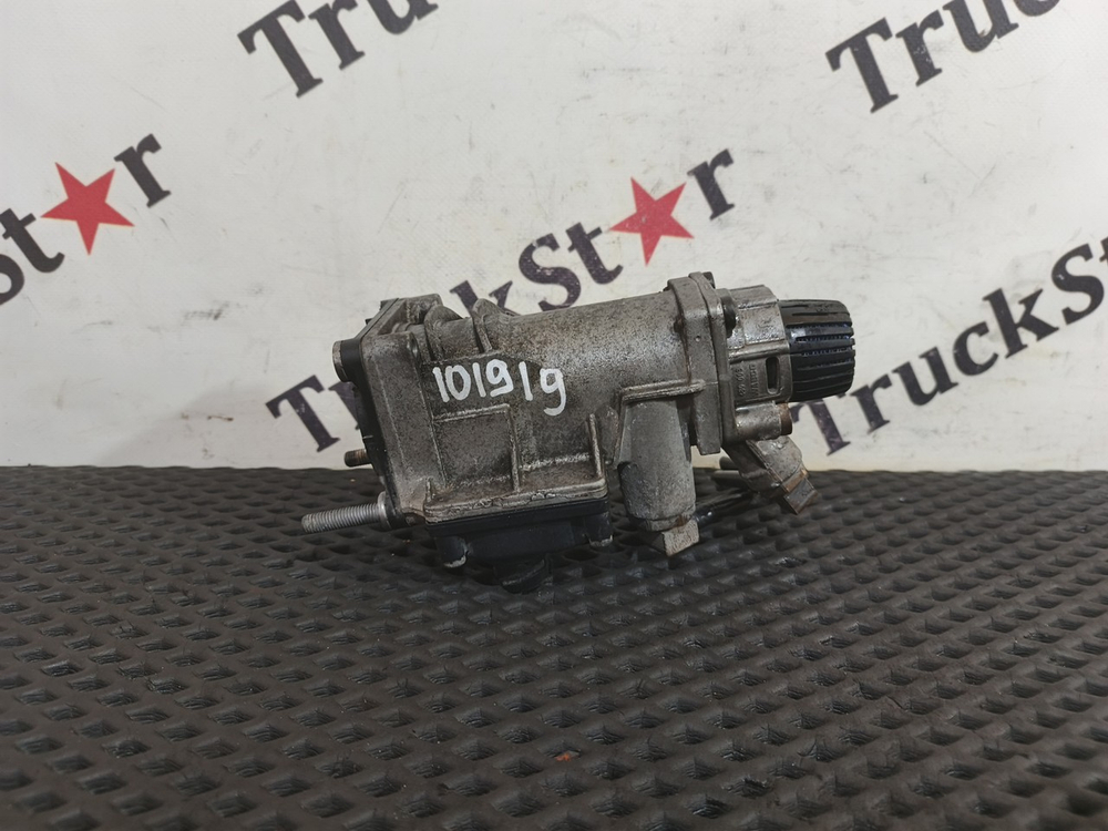 Кран тормозной главный