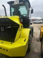 BOULDER WL20 Фронтальный погрузчик WL20T (Дизельный, 2,7 л, 39 л.с., АТ)