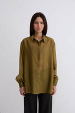 Рубашка Ветер из тенсела и хлопка. Цвет оливковый. Пятно спереди. №96