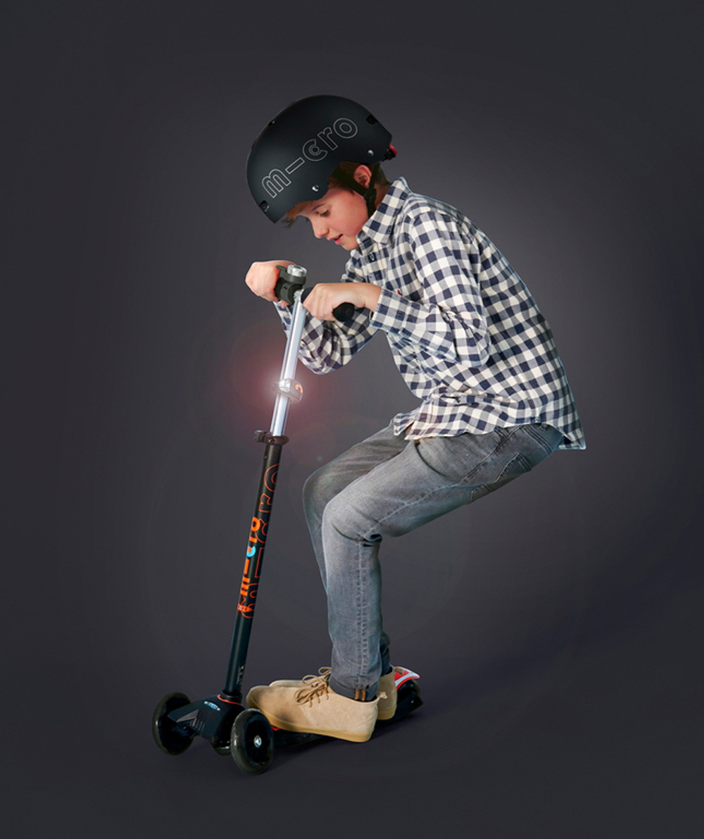 Фонарик Micro Deluxe - черный BOX