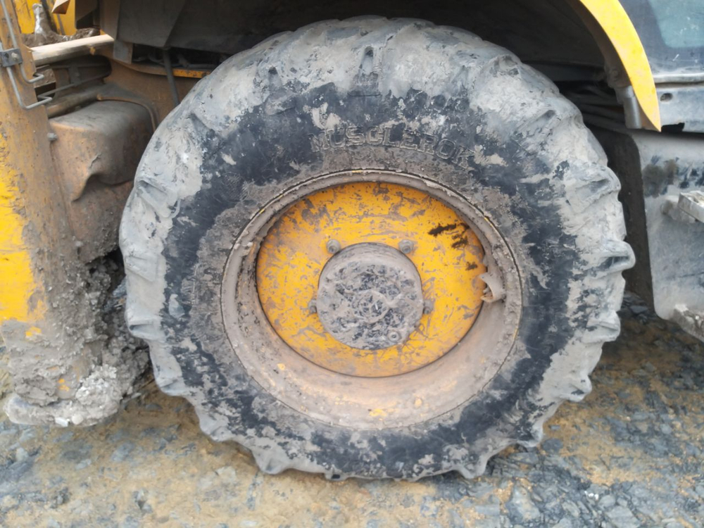 JCB 3DX Экскаватор-погрузчик 3DX (Дизельный, 4,4 л, 93 л.с., АТ)