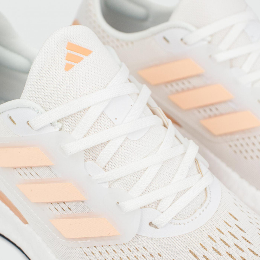 кроссовки Adidas Pureboost 23 White Cream Wmns