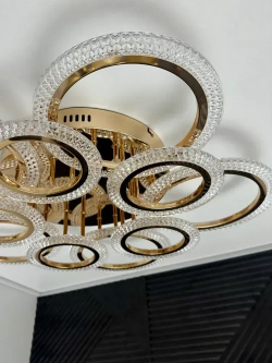 Люстра потолочная золотая с пультом для всех видов потолков, 180 Вт