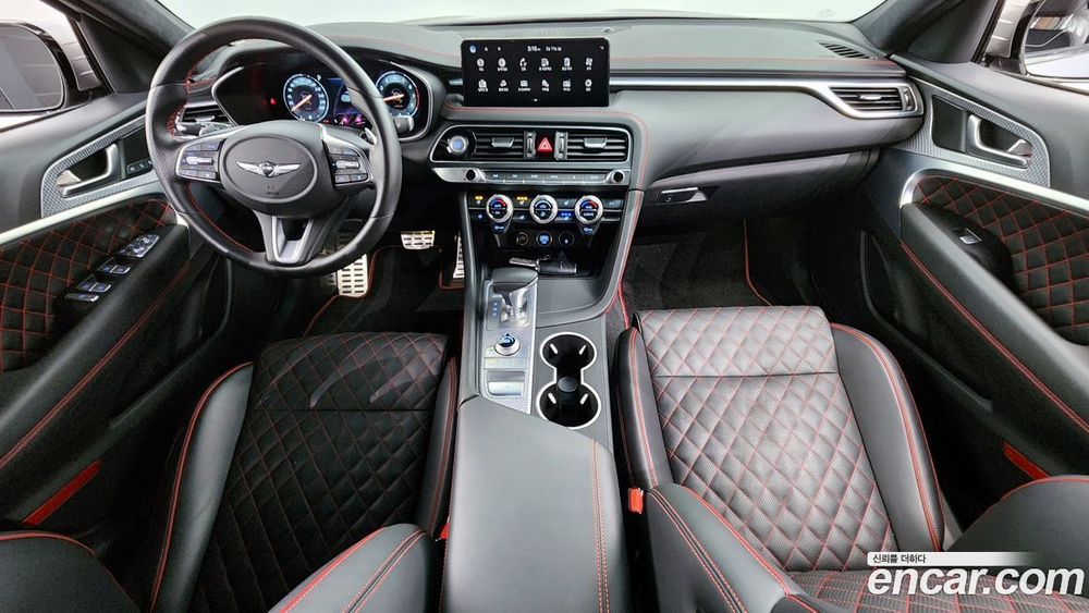 Genesis The New G70 Бензин 3.3T 2WD (04.2022)