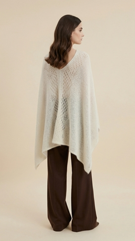 Накидка женская НК005-02 экрю