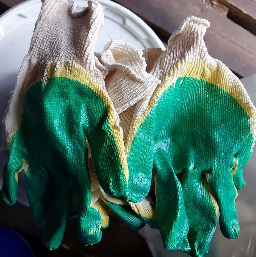 Перчатки ХБ с двойным латексным покр. 13 класс зеленые