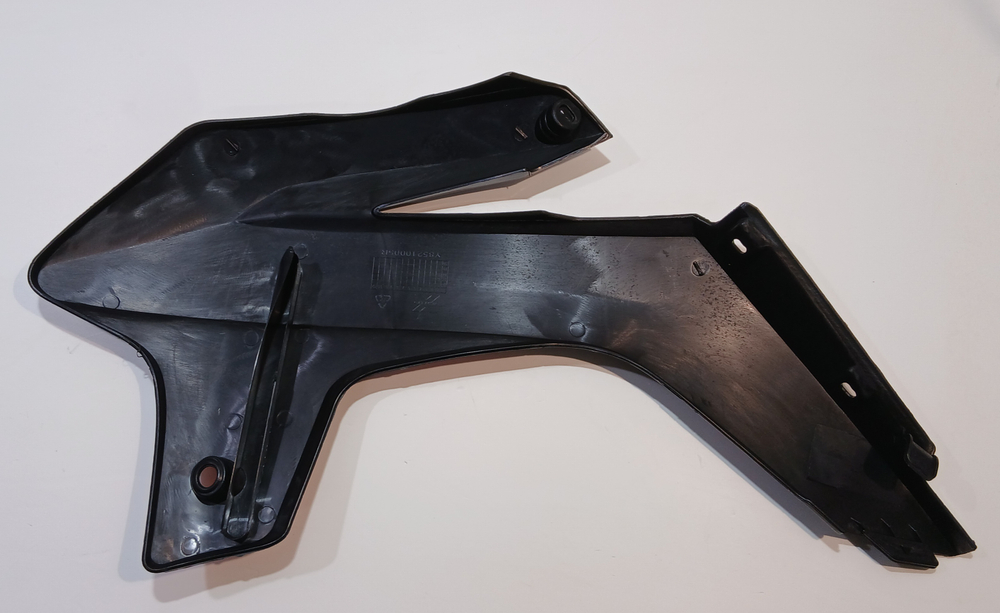 Пластик бака правый Мотоцикл Kugoo JL300