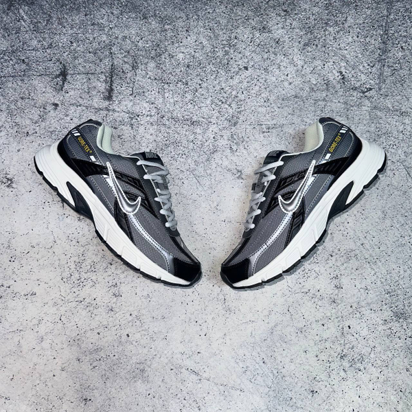 Кроссовки Nike Initiator GT grey/black