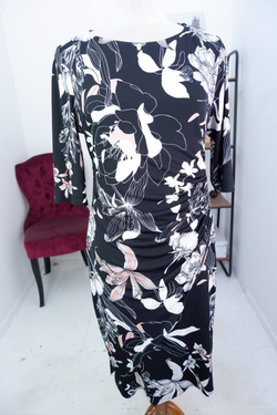 Платье Wallis такое красивое 42 eur, 48 размер