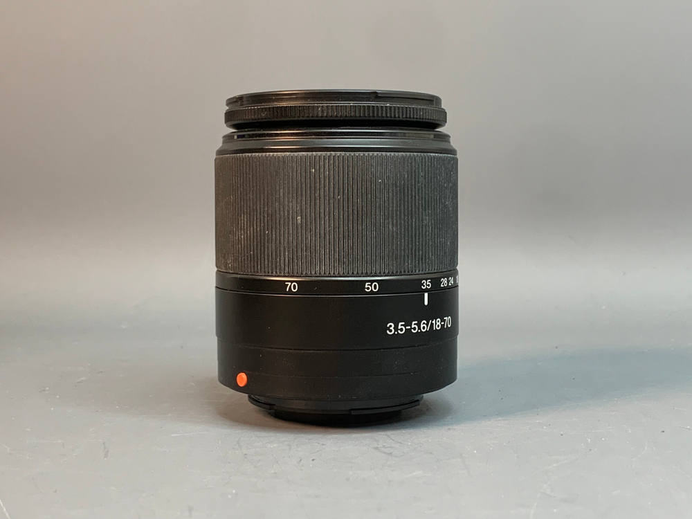 Sony A300 Kit DT 18-70mm 3.5-5.6 Macro