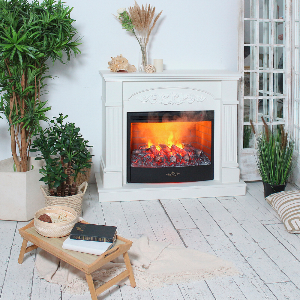 Каминокомплект Real Flame Cristina 25,5 WT с очагом 3D Firestar 25,5