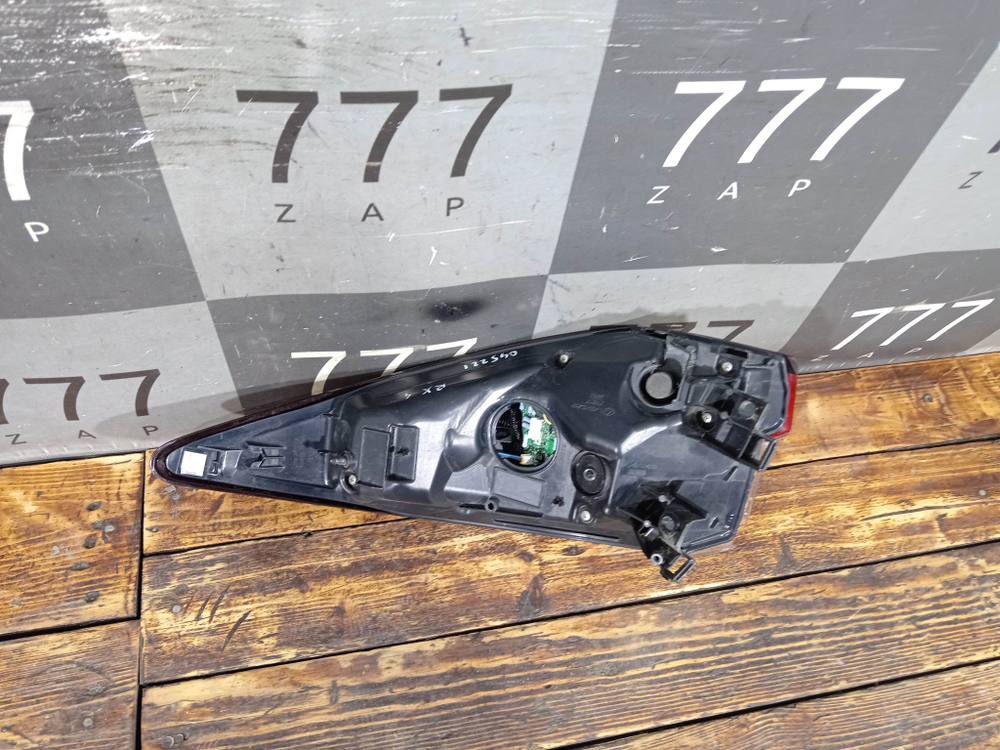 Фонарь задний левый Lexus RX 4 15-19 Б/У Оригинал 8156148370