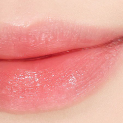 CLIO ESSENTIAL LIPCHEEK TAP - Многофункциональный оттеночный бальзам для губ