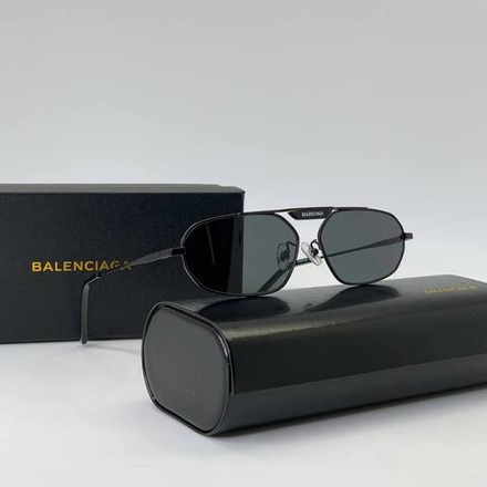 Солнцезащитные очки Balenciaga